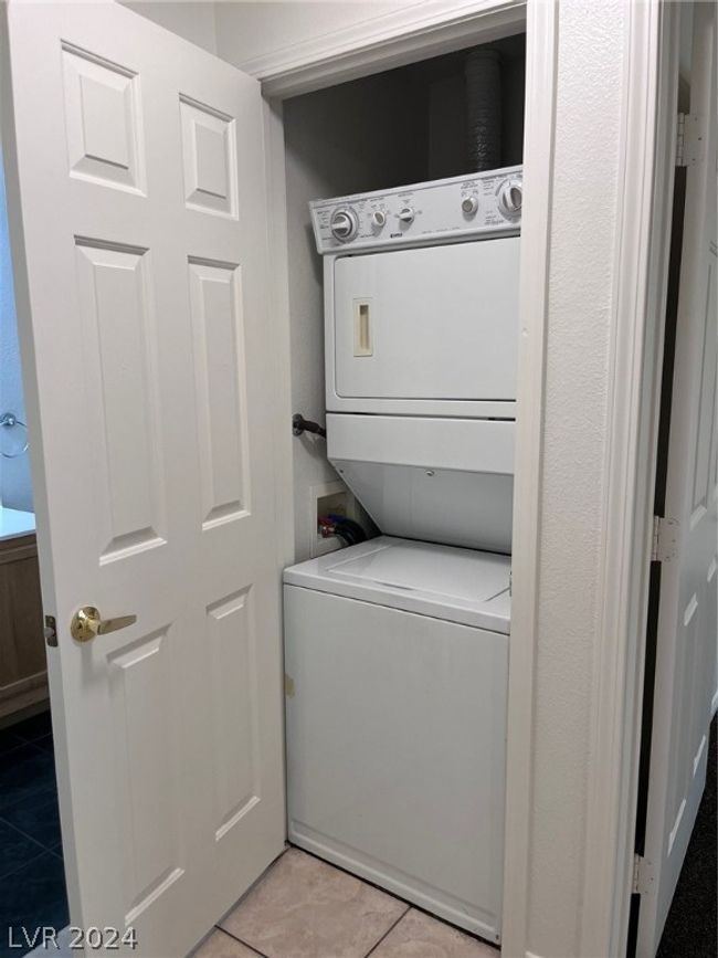 Laundry | Image 23