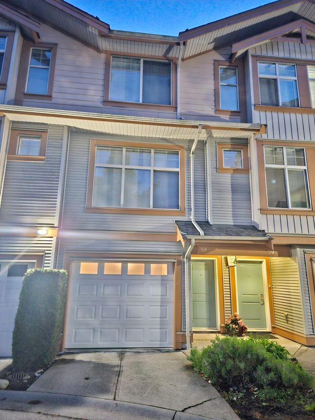 58 - 12036 66 Avenue, Townhouse with 3 bedrooms, 2 bathrooms and 2 parking in Surrey BC | Image 2