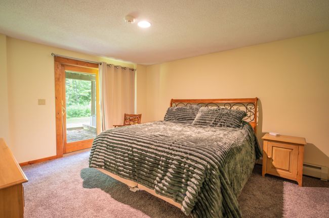 38 - 33D White Oaks Loop, Condo with 3 bedrooms, 3 bathrooms and null parking in West Dover VT | Image 10