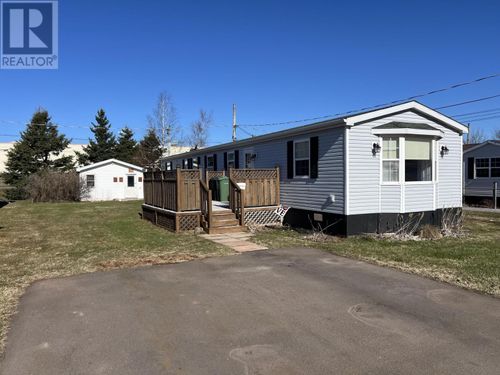 18 Dale Dr, Summerside, PE, C1N4T4 | Card Image