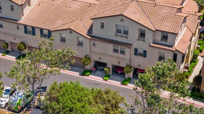 733 Anchor Cv, Townhouse with 2 bedrooms, 3 bathrooms and 2 parking in San Diego CA | Image 31