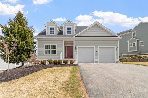 8-55 Apple Blossom Ln, Lynn, MA, 01904-1262 | Card Image