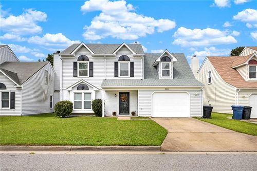 3064 Winterberry Ln, Virginia Beach, VA, 23453-5950 | Card Image
