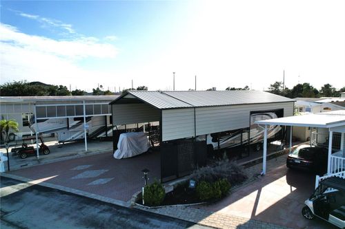 321 St George Dr, DAVENPORT, FL, 33837-2521 | Card Image