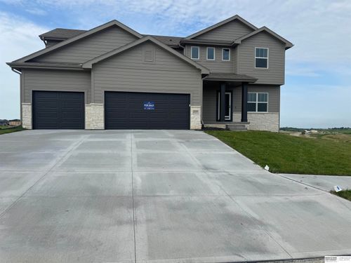 20909 Nebraska Ave, Elkhorn, NE, 68022-0019 | Card Image