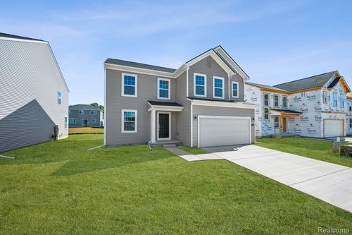 378 Edge Brook Dr, Holly, MI, 48442-2031 | Card Image