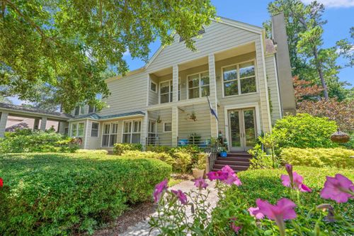 89 Cameron Ct, Pawleys Island, SC, 29585-7365 | Card Image