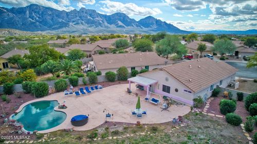 2383 E Precious Shard Court, Oro Valley, AZ, 85755 | Card Image