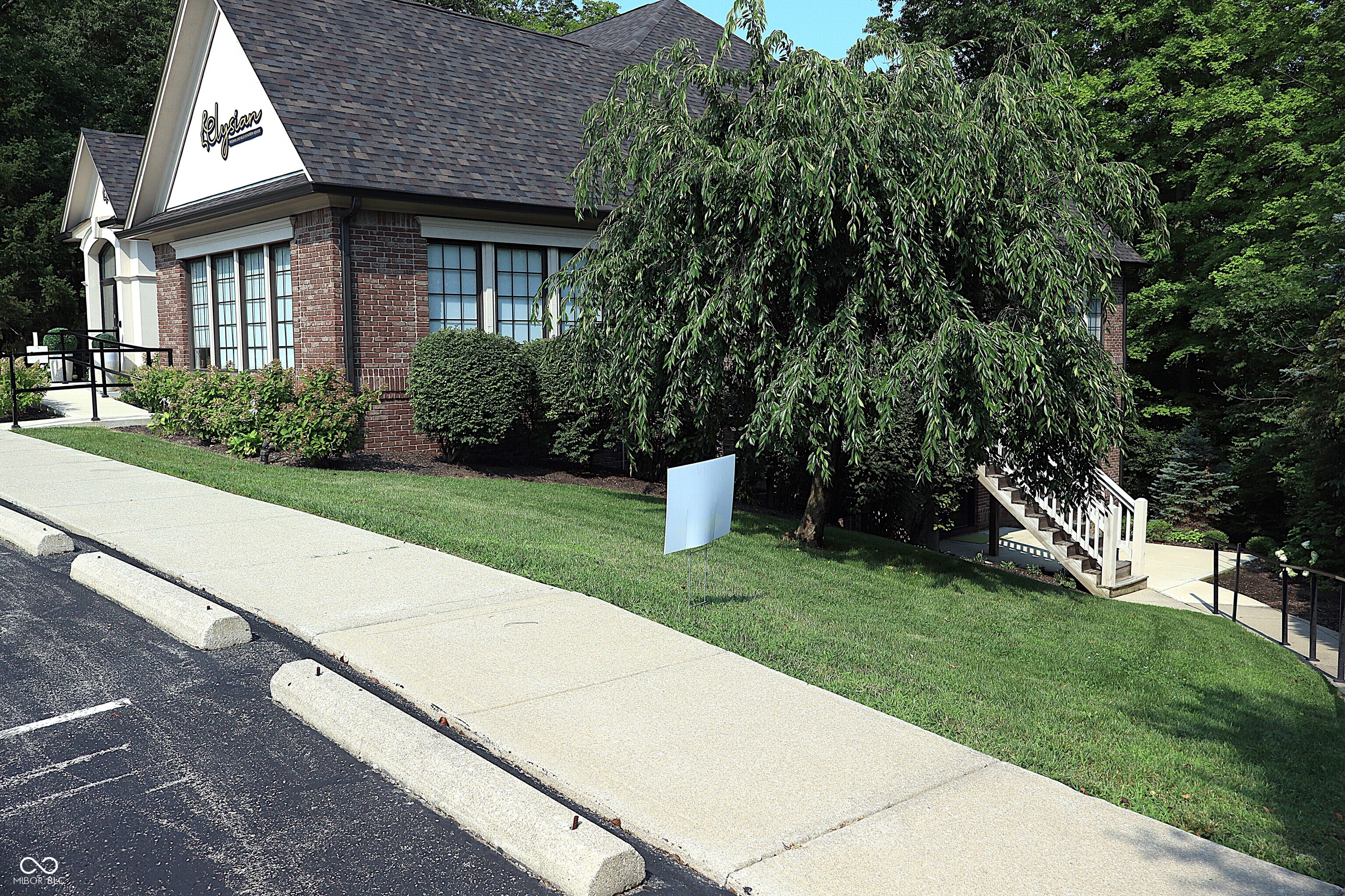 Commercial Sale in Indianapolis 5