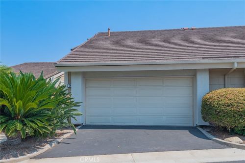 46-34 Wetstone, Irvine, CA, 92604-3696 | Card Image