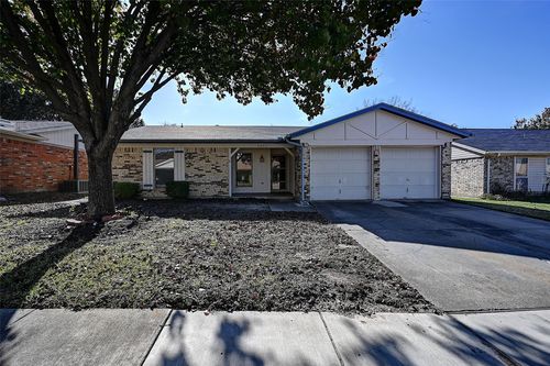 6640 Fair Oaks Dr, Watauga, TX, 76148-1805 | Card Image