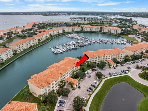 ph5-8 Harbour Isle Dr E, Fort Pierce, FL, 34949-2760 | Card Image