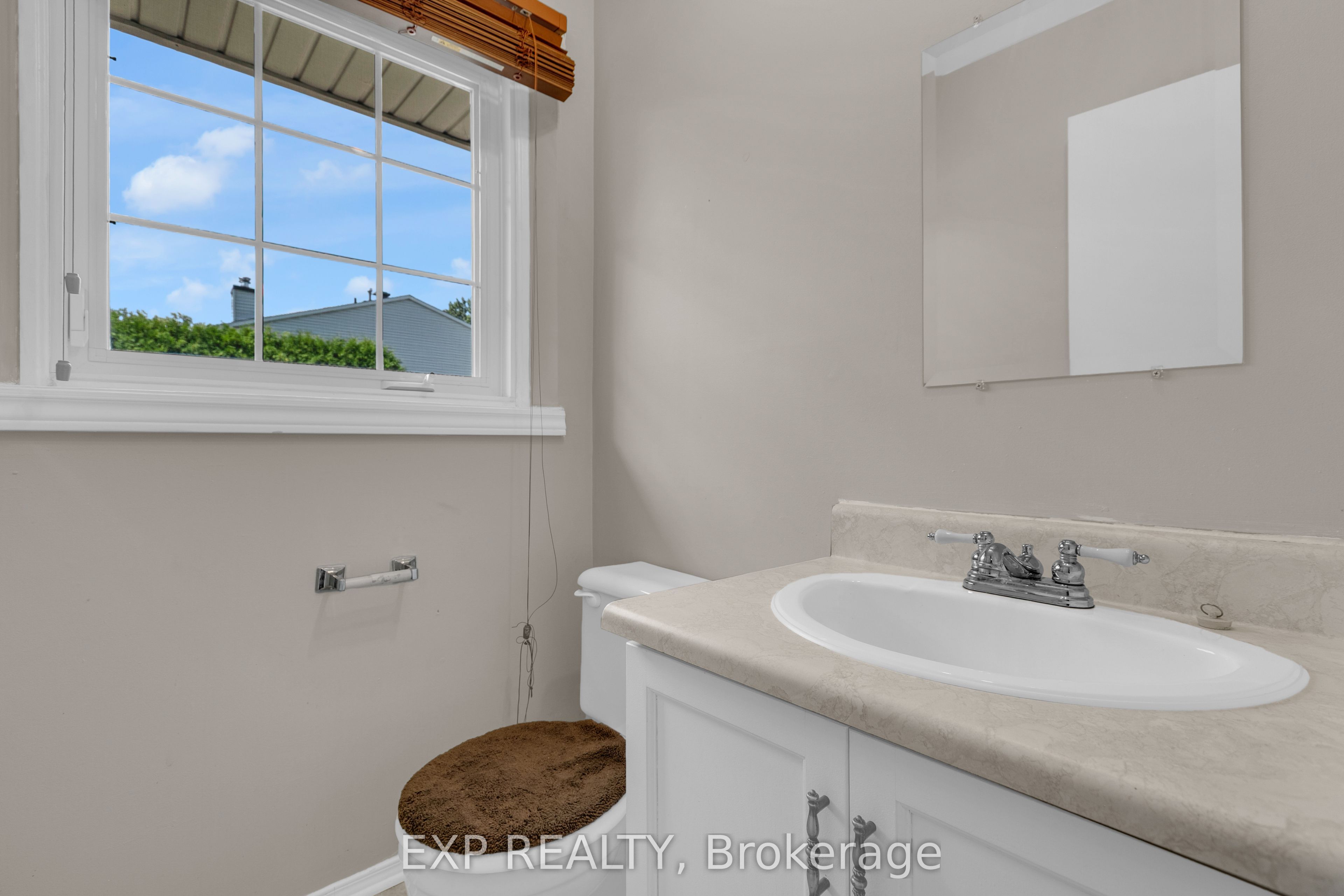 Residential Lease in Kanata 3