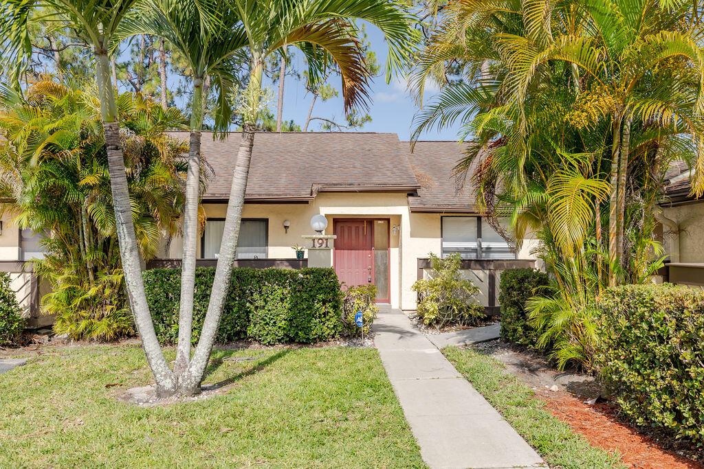 Residential in Royal Palm Beach 5