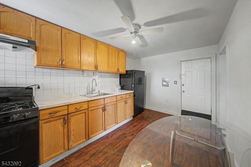 3-309 Main St, Boonton Twp, NJ, 07005-1739 | Card Image