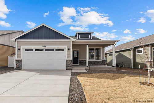 3934 Saddle Back Ln, Cheyenne, WY, 82001-6355 | Card Image