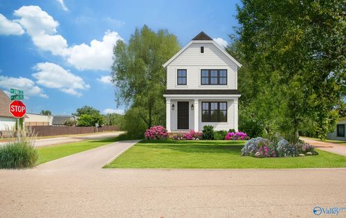 2714 6th Ave Sw, Huntsville, AL, 35805-3755 | Card Image