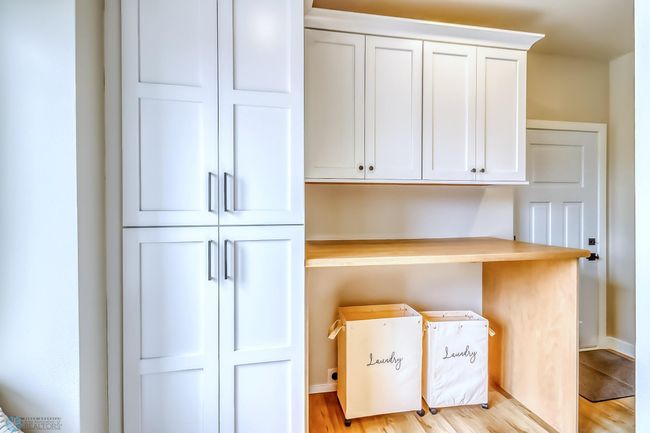 Laundry_mudroom1_0.jpg | Image 25