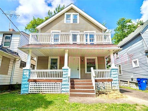 2040 W 103rd St, Cleveland, OH, 44102-3525 | Card Image