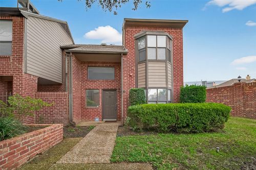 79-7447 Cambridge St, Houston, TX, 77054-2028 | Card Image