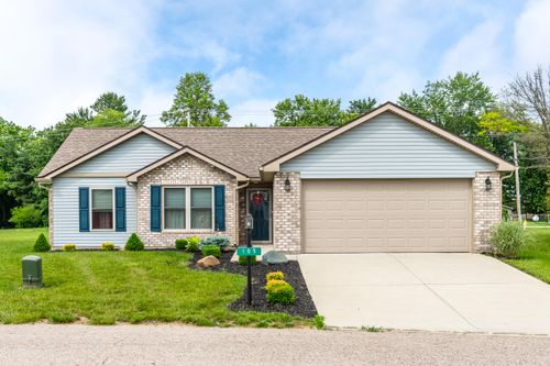 105 Pebble Creek Dr, Eaton, OH, 45320-1383 | Card Image
