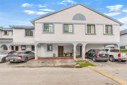 apt-4-1555 Sw 122nd Ave, Miami, FL, 33184-2894 | Card Image