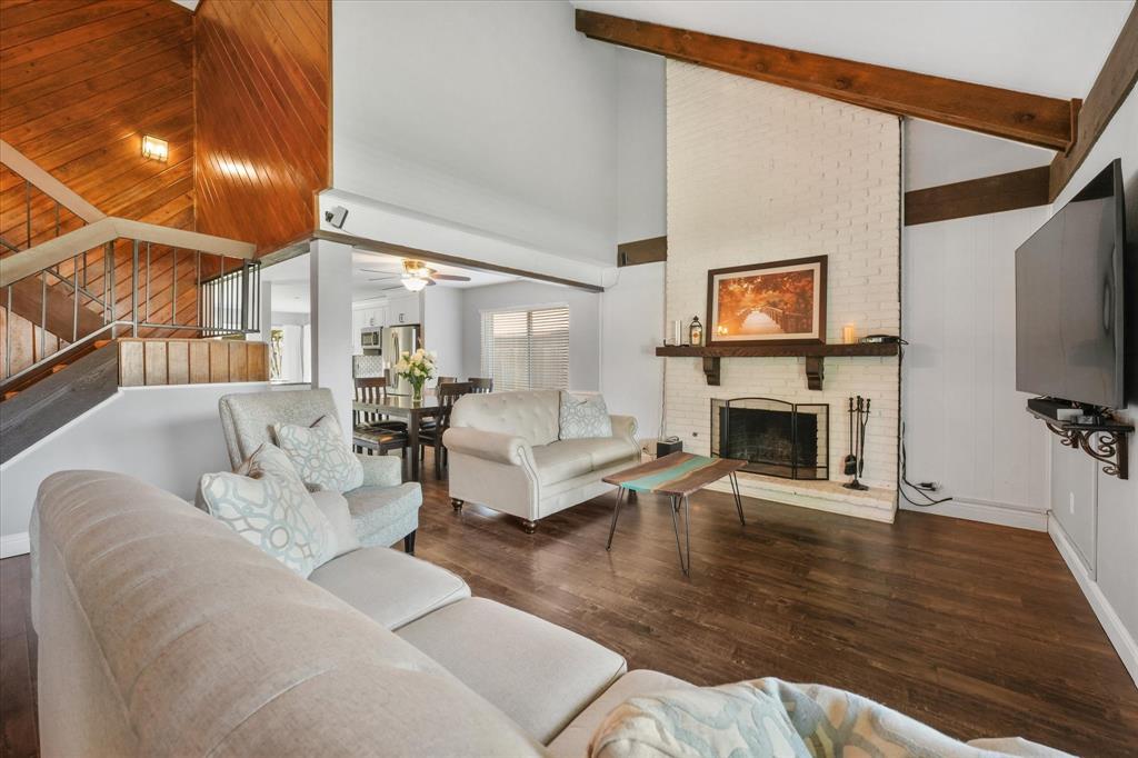 Auburn Dr, Richardson, TX 75081