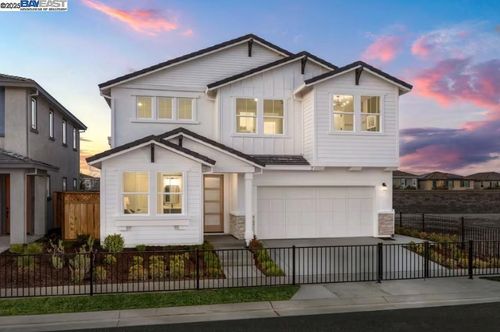 1662 S Corinthian Way, Mountain House, CA, 95391-8275 | Card Image