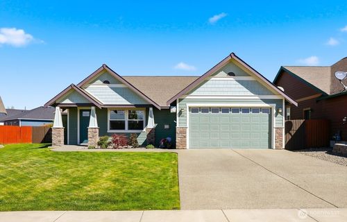 607 W Lilac Way, Ellensburg, WA, 98926-2390 | Card Image