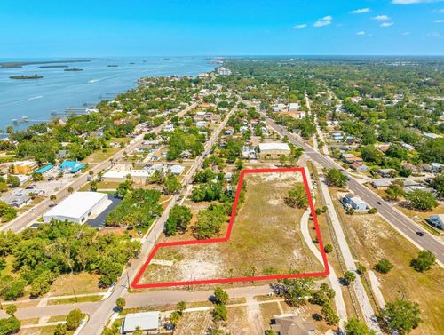 611 Palm Bluff St, Clearwater, FL, 33755-3054 | Card Image