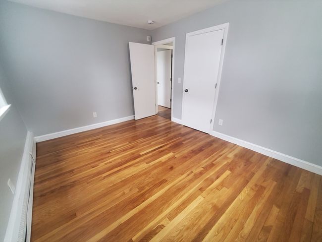 APT-6 - 433 Sea St, Condo with 2 bedrooms, 1 bathrooms and 2 parking in Quincy MA | Image 7