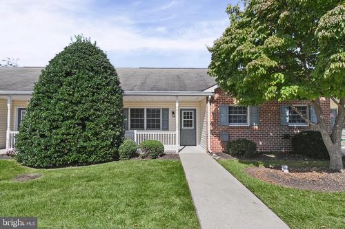 hi-2461 E High Street, Pottstown, PA, 19464 | Card Image