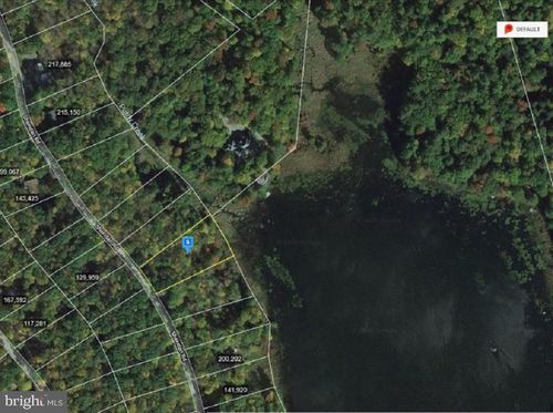 127 Sheridan Rd, HAWLEY, PA, 18428-8251 | Card Image