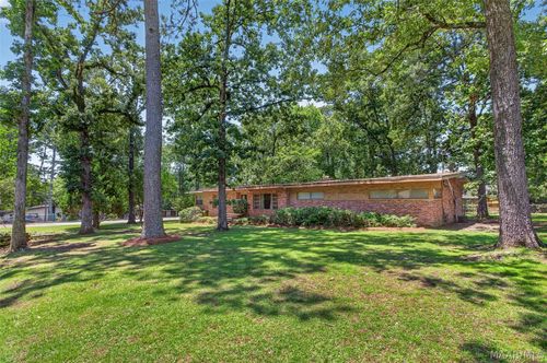 1830 Hillwood Dr, Montgomery, AL, 36106-2704 | Card Image