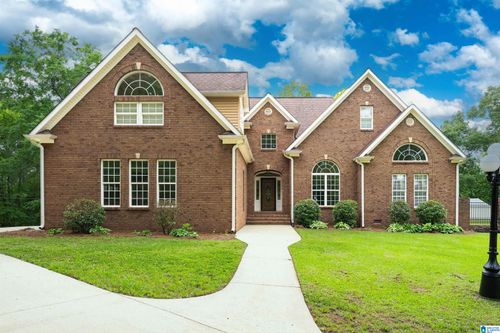 200 Valley View Rd, Cropwell, AL, 35054-4528 | Card Image