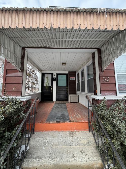 2-32 Fountain Pl, Poughkeepsie, NY, 12603-2727 | Card Image