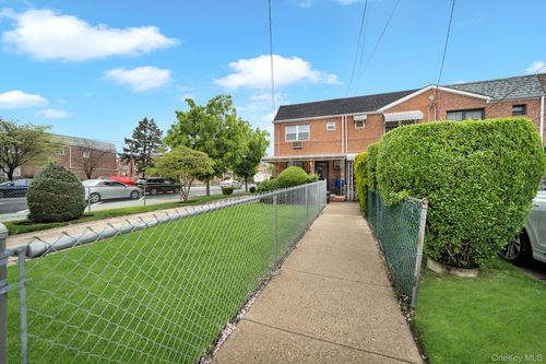 963 Schenck Avenue, New York, NY, 11207 | Card Image