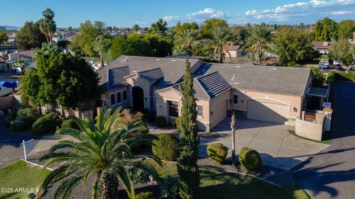 5627 N 83rd Ave, Glendale, AZ, 85303-5004 | Card Image