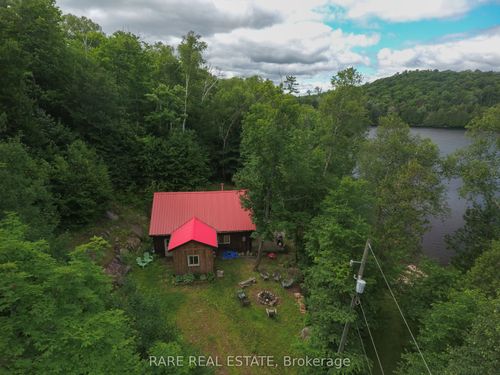 139D Pettit Lane, Kearney, ON, P0A1M0 | Card Image