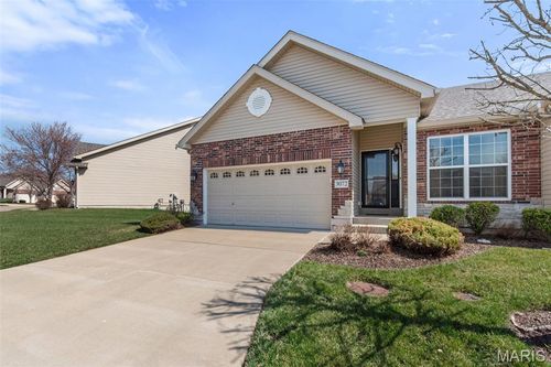 3072 Arbor Station Ct, Ballwin, MO, 63021-7188 | Card Image