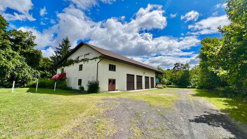 3135 State Route 28, Shokan, NY, 12481-5008 | Card Image