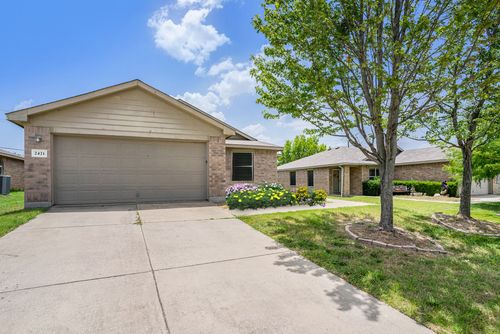 2421 Gabriel Dr, McKinney, TX, 75071-3189 | Card Image