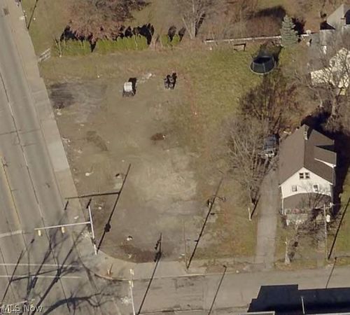 131 S State St, Girard, OH, 44420 | Card Image