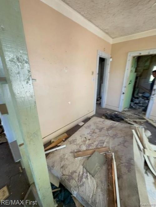 12717 Indiana St, Detroit, MI, 48238-3078 | Card Image