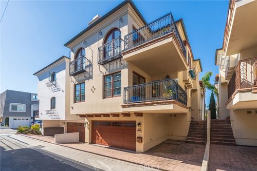 3105 Vista Dr, Manhattan Beach, CA, 90266 | Card Image