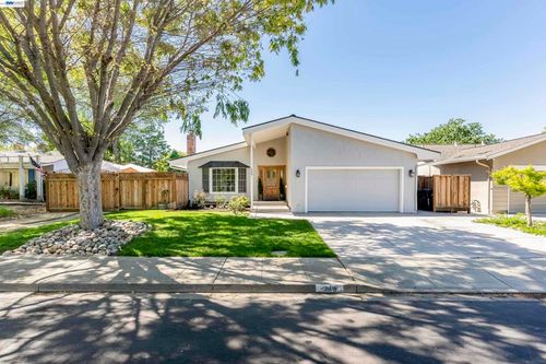 349 Ann Ct, Livermore, CA, 94550-5217 | Card Image