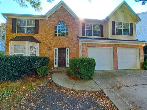 3940 Crescent Walk Ln, Suwanee, GA, 30024-6511 | Card Image