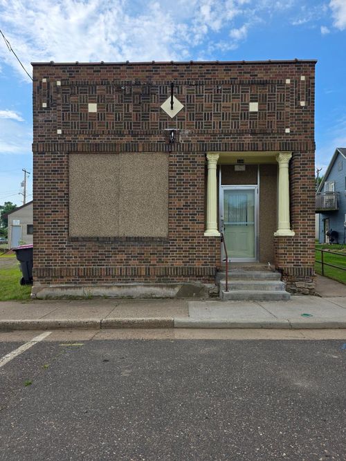 134 Soo Ave E, Almena, WI, 54805-7103 | Card Image