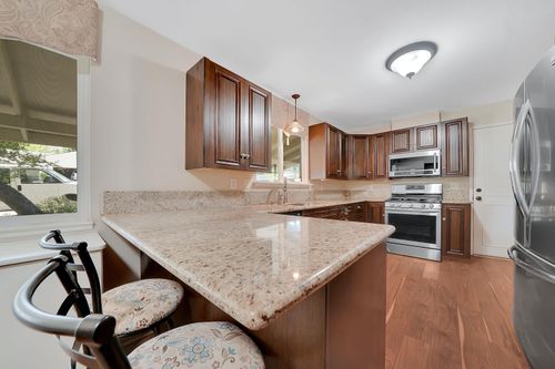 33 N Pioneer Cir, Jackson, CA, 95642-2615 | Card Image