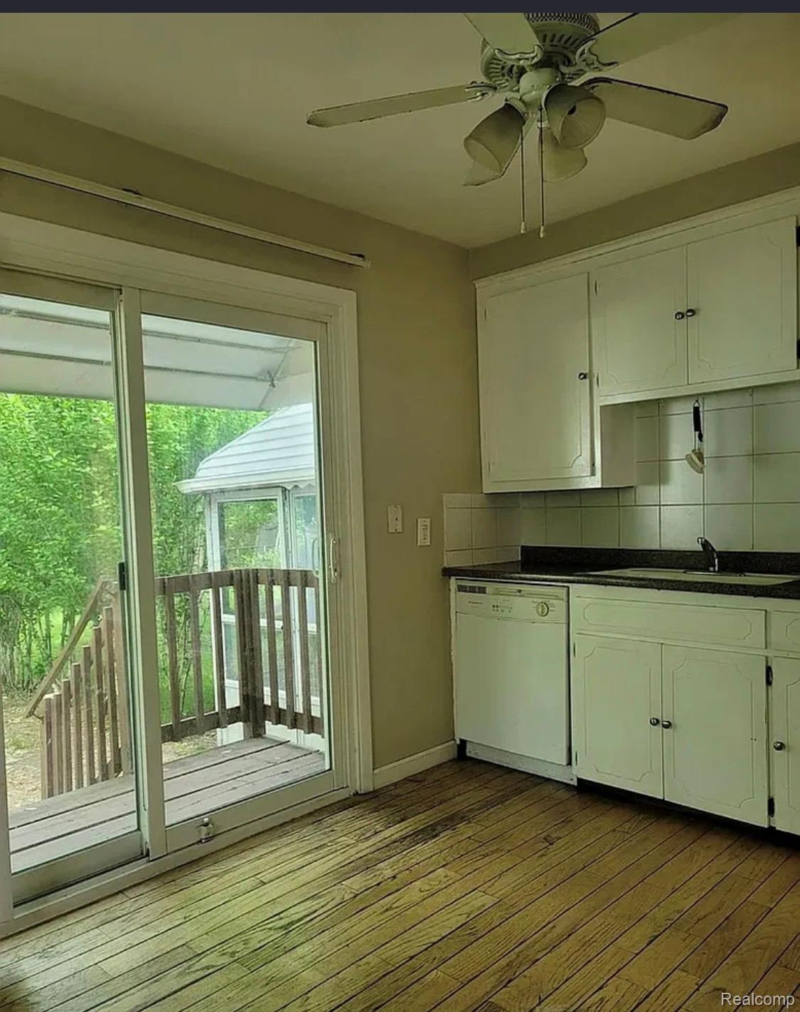 Residential Lease in Redford Charter Township 3